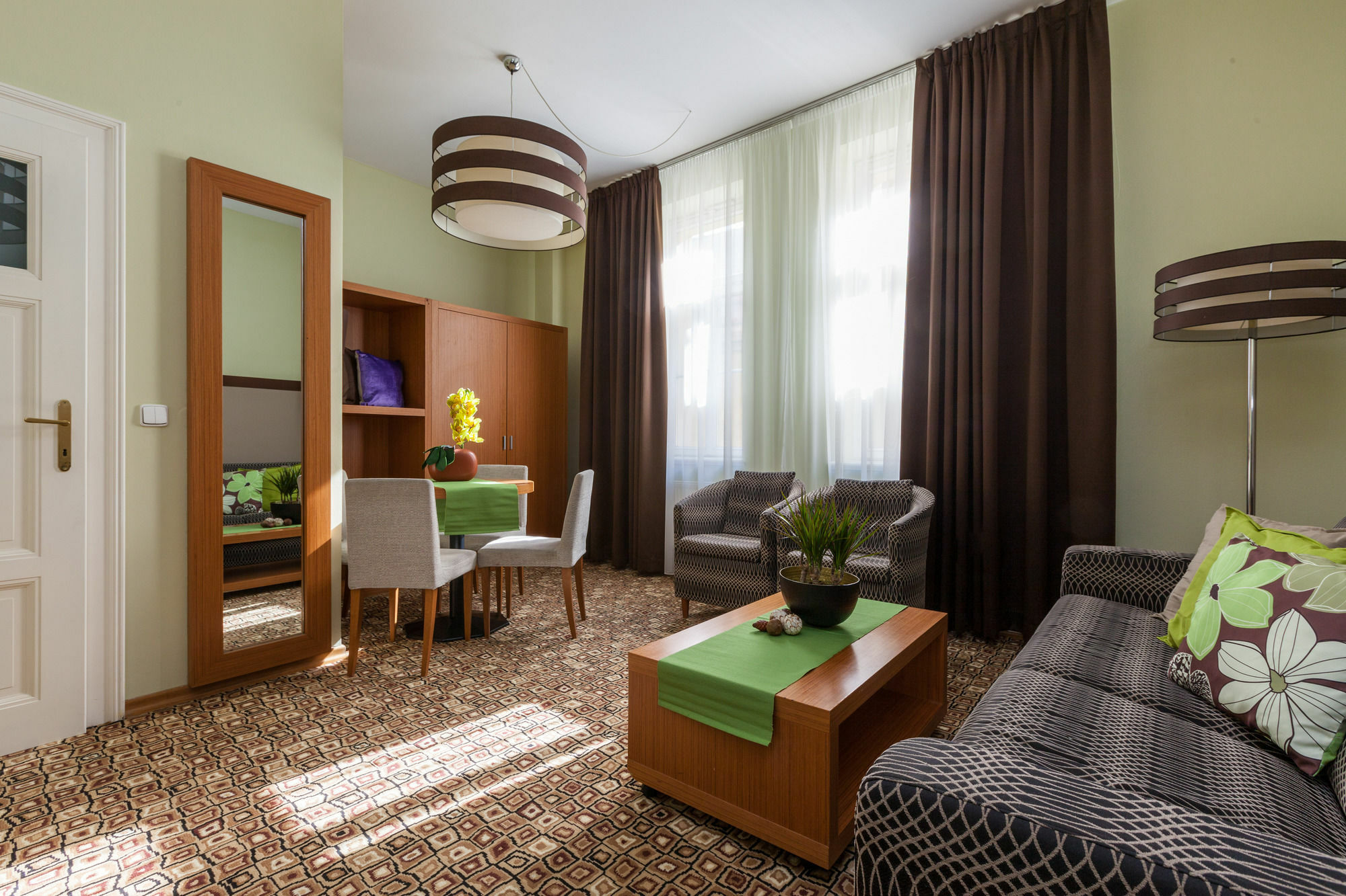 Emporio Apartamento